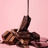 Essence Choco Bomb Shiny Lūpų blizgis 01 Chocoholic!, 10 ml