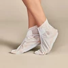 Profesionali kaukė pėdoms Iroha Professional Foot Socks Mask Argan & Macadamia su argano ir makadamijos aliejais, 1 pora