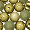 Kalėdų kamuoliukų rinkinys 50 vnt. Šviesiai žalia 8 cm