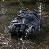 Nuotolinio valdymo „Batmobile“ transporto priemonė „DC Comics Tumbler RC“ iš „Dark Knight“ trilogijos 1:15 30 cm