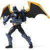 Batman Betmenas – Adventures Wing Attack Betmenas 30 cm (6070532)