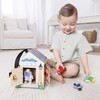 Interaktyvus 23 cm Montessori namelis su spynomis ir durų skambučio garsu Melissa & Doug