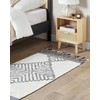Beliani Kilimas ERAY Juodos ir baltos spalvos 80 x 150 cm Medvilninis