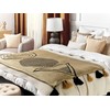 Beliani Koc THUMKI 130 x 170 cm Kremas