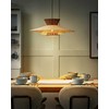 Pakabinamas šviestuvas Beliani Lampa wisząca KABOMPO Rattan Ruda