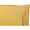 Beliani dekoratyvinė pagalvė RAPIS Velvet 45 x 45 cm Geltonas Geometrinis raštas
