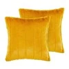Beliani 2 pūkuotos dekoratyvinės pagalvės 45 x 45 cm geltona PUMILA