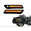 Geltonų atšvaistų komplektas ant Harley Touring 2014-2023 šoninių daiktadėžių