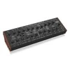 „Behringer Kobol Expander“ – analoginis pusiau modulinis sintezatorius