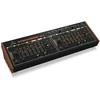 Behringer SYNCUSSION SY-1 - analoginis perkusinis sintezatorius