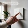 Qoltec Inteligentny dotykowy 4-kanałowy jungiklis wyłacznik światła | Wi-Fi | Timer| Tuya | Smart life | Hartowane szkło | Baltas