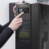 Qoltec Maitinimo šaltinis awaryjny UPS 3 - fazowy | 20kVA | 16KW | LCD | EPO | SNMP | USB | On-line | Low frequency