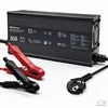 Qoltec 52672 12 V LiFePO4 akumuliatorių įkroviklis | 30 A | PF 0.9