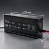 Qoltec 52671 12 V LiFePO4 akumuliatorių įkroviklis | 20 A | PF 0,9 | LED