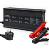 Qoltec Specializuotas LiFePO4 akumuliatoriaus įkroviklis 12V | 20A | PF 0.9 | LED | Protingas įkrovimas