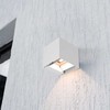 Sieninis šviestuvas V-tac 9W LED sieninis įkraunamas šviestuvas su saulės baterija ir judesio davikliu, baltas, 3000/4000/5000K, IP65