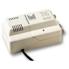 Alcad CA-210 VHF-UHF stiprintuvas, 1 įėjimo/2 išvesties kelių juostų