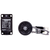 Telemecanique Sensors „Schneider Electric“ ribinis jungiklis, 1NC/1NO, 2P, momentinio veikimo ritininis jungiklis su automatiniu grąžinimu (XCKS149)