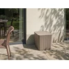 Beliani Sodo dėžė SARANDI 40 cm 40 cm smėlio spalvos