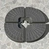 Outsunny Skėčio stovas, pripildomas 17 kg vandens / 25 kg smėlio, HDPE, kavos spalvos, 100x100x10,5 cm