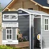 Outsunny plastikinis sodo namelis 2,1m² 186 x 130 x 199 cm, su dvišlaičiu stogu, grindimis, langu ir rakinamomis durimis, atsparus oro sąlygoms, pilkas