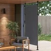 „Outsunny“ vertikali markizė su apsauga nuo saulės, balkono užuolaida 150 x 220–310 cm, balkono privatumo ekranas su rankena, atspari oro sąlygoms, poliesteris, tamsiai pilka