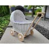 My Sweet Baby Lėlių vežimėlis pintas baltas su medinėmis detalėmis DeCuevas