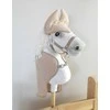 Super Hobby Horse Hobby Horse rinkinys: smėlio spalvos pledas ir ausinukai