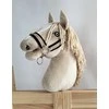 Super Hobby Horse Reguliuojamas kantaras hobi arkliukui – smėlio su juoda pūkine apdaila