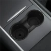 Spigen Tesla centrinės konsolės gėrimo laikiklio įdėklas Relaxed Grip - Tesla Model Y/3