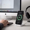 Dėklas Tech-Protect MAGAIR MagSafe CC iPhone 17 PRO MAX / 18 PRO MAX MATINIS Juodas