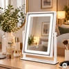 LED kosmetinis veidrodis 25×30 cm su apšvietimu, 3 spalvų režimai ModernHome