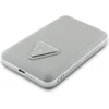 „Guess“ grūdėto trikampio formos išorinė baterija su „MagSafe“ 5000mAh 15W USB-C - rusvai gelsvas