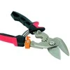 „Fiskars PowerGear“ aviacijos pjovimo poslinkis į kairę