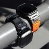 Skinarma apyrankė Titon Apple Watch Ultra 49mm juodos spalvos