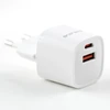 Evelatus Premium 35W Dual-Port USB-C + USB-A ātrā lādētājs Balts