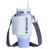 Stanley Termo puodelio su šiaudeliu dėklas „The All-Day Quencher Carry-All“ 0,89 l, šviesiai mėlynas