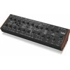 „Behringer Kobol Expander“ – analoginis pusiau modulinis sintezatorius