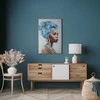 Eurofirany Rankomis tapytas drobės paveikslas, Afrikos moters portretas, pilki ir mėlyni tonai, 80x120 cm įrėmintas meno kūrinys etniniam ir moderniam interjerui, dekoratyvinė sienų tapyba, namų dekoras