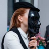 Plastikinė balta kaukė žaidimui Mafija (10vnt)