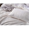 Kreminis dygliuotas mikropluošto užtiesalas, 240x220 cm, lengva muslino imitacija, 220 g/m² audinys, 120 g/m² užpildas, miegamojo ir svetainės dekorui, minkšta lovatiesė