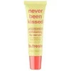 b.fresh Never Been Kissed Exfoliating Lip Serum Šveičiamasis lūpų serumas, 15 ml
