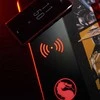 „Numskull Mortal Kombat“ – didelis žaidimų kilimėlis ir mobiliojo telefono įkroviklis