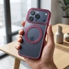 Oem dėklas iPhone 18 Pro / 17 Pro su rėmelio apskritu stovu, suderinamas su MagSafe, bordinės spalvos
