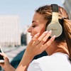 Guess Bluetooth on-ear ausinės GUBH604GEMK juodos spalvos 4G Script