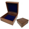 Mirtop Elegantiška medinė dovanų dėžutė su tamsiai mėlynu įdėklu, 14 x 14 x 6,5 cm