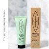 Lip Intimate Care Coconut gelinis šveitiklis 50 ml