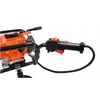 Dviejų asmenų benzininis žemės grąžtas Demon M84001, su trim grąžtais