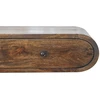 Artisan Furniture Contour prie sienos montuojamas mango medienos konsolinis staliukas