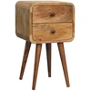 Artisan Furniture Kompaktiškas lenktas mango medienos naktinis staliukas su 2 stalčiais, ąžuolo atspalvio